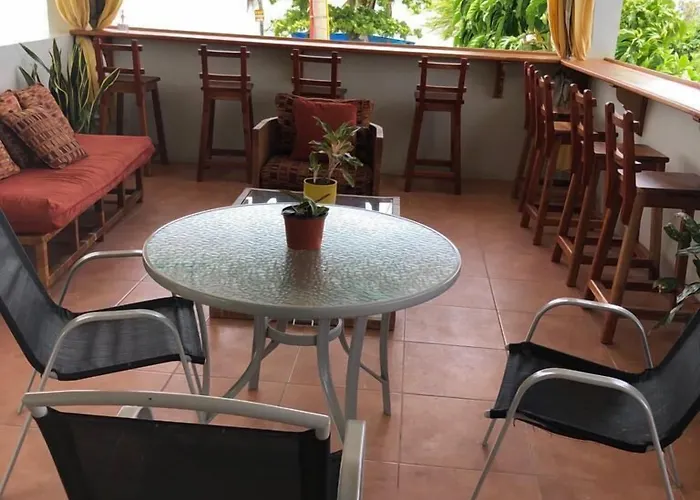 Airport Beach Hotel